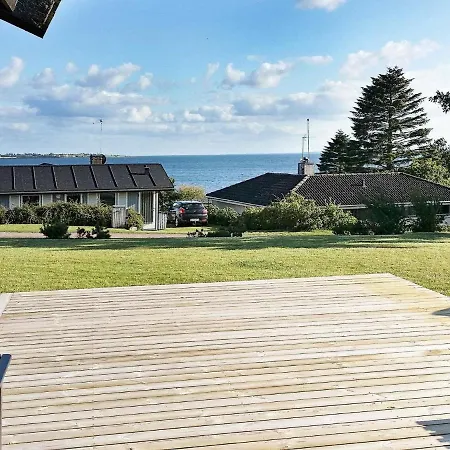 Holiday home Three-bedroom Holiday In Faaborg 7 Bojden